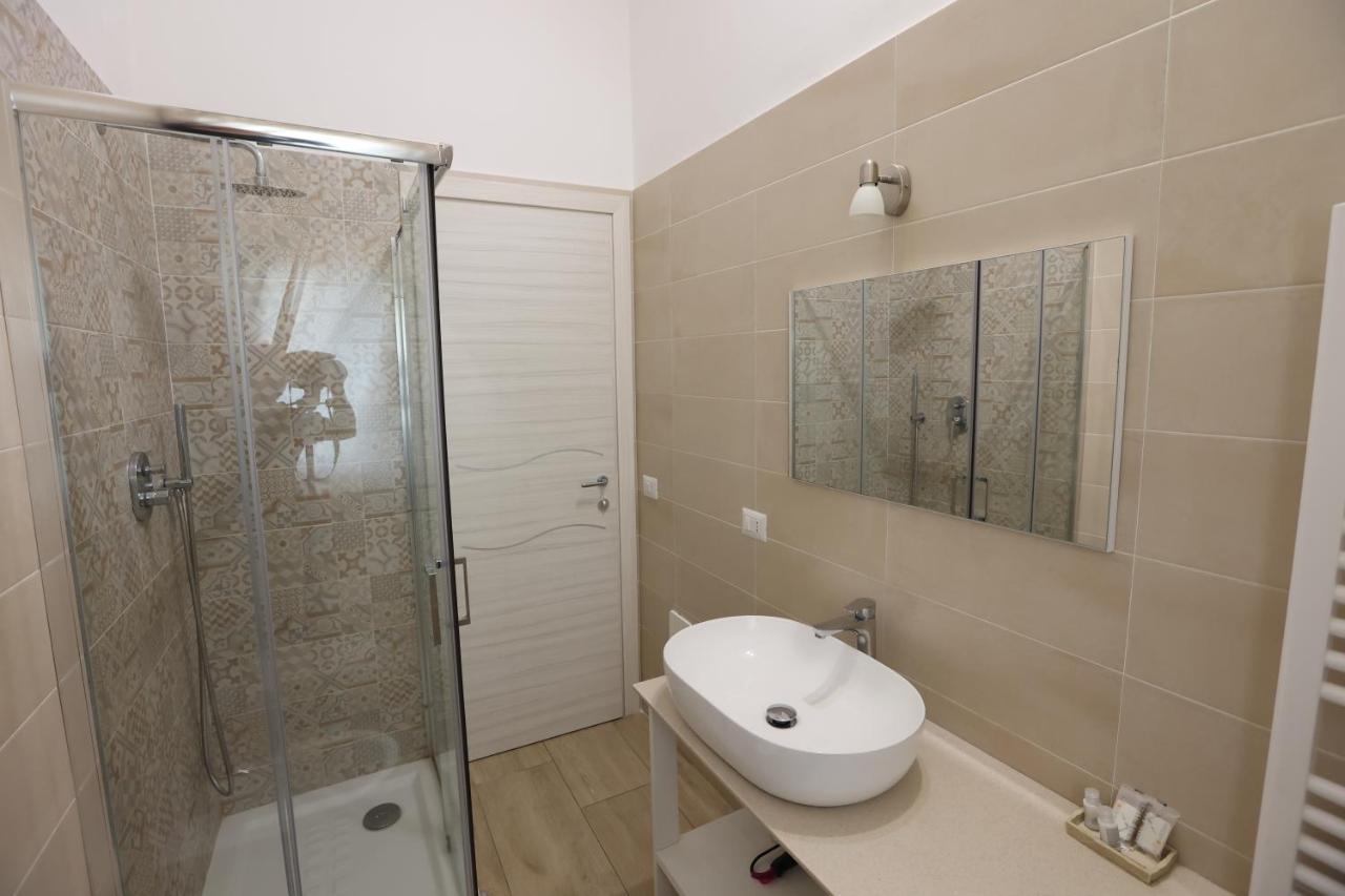 B&B Oliveto กาแซร์ตา ภายนอก รูปภาพ